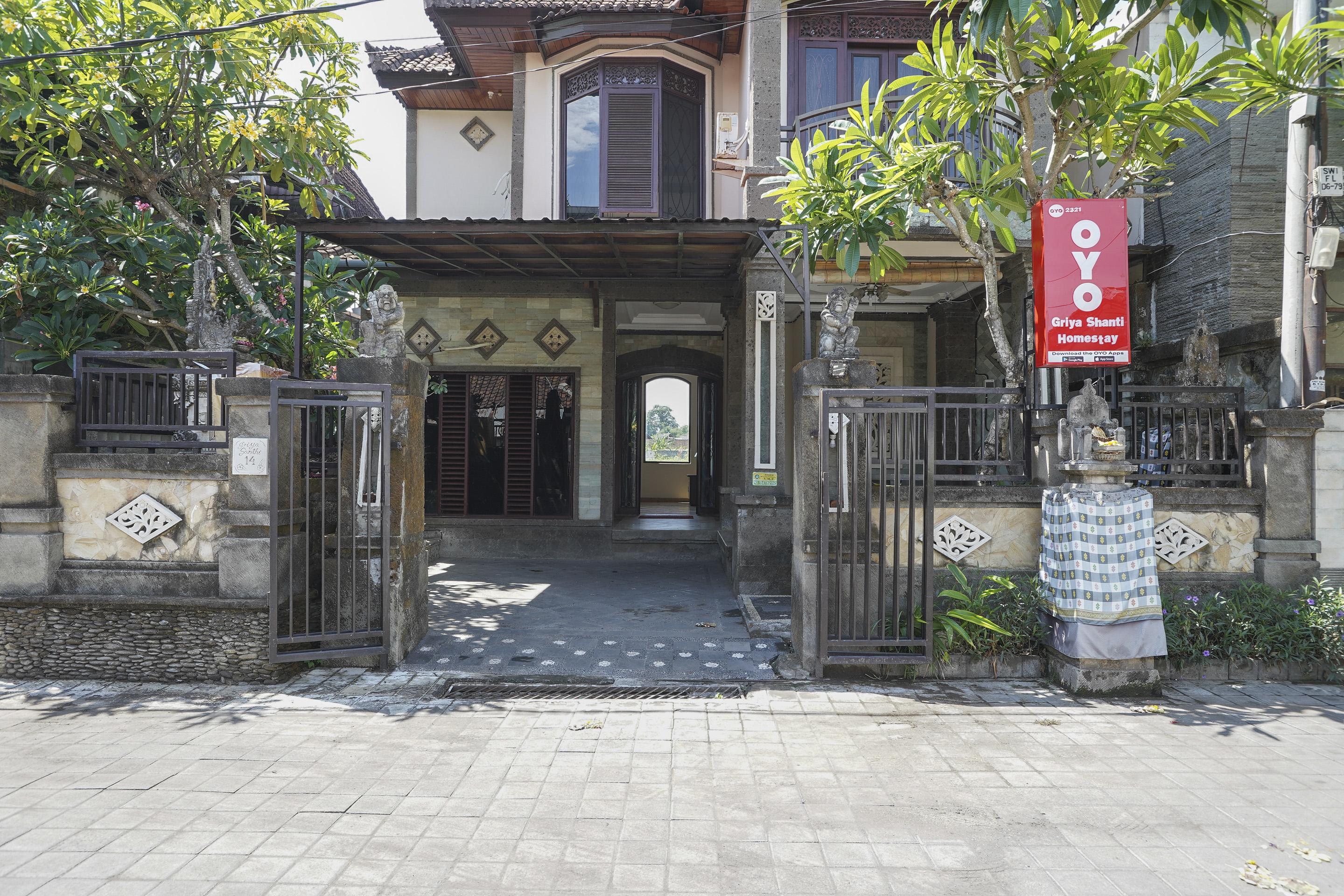 Oyo 2321 Griya Shanti Homestay Ketewel Eksteriør bilde